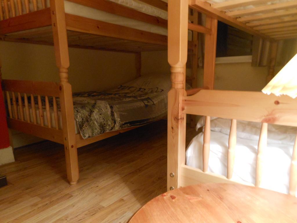 Millbrook Loughcrew Megalithic Hostel חדר תמונה